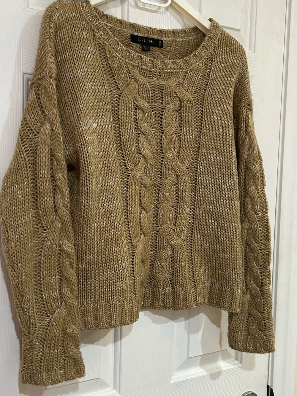 Love Tree Chunky Cable Crewneck Sweater - Taupe Brown